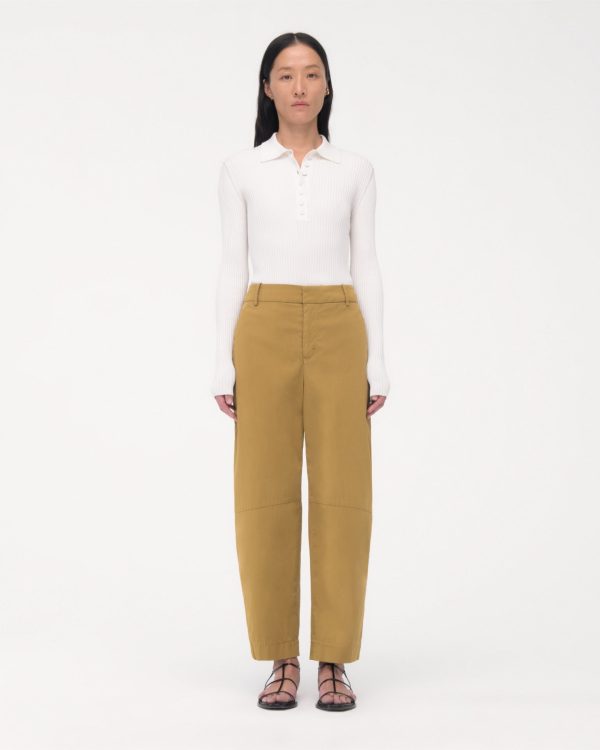 Curved Chino - Image 11