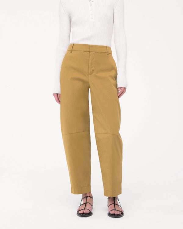 Curved Chino - Image 15